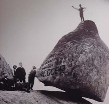 Inauguran en Argentina la réplica de una famosa piedra caída en 1912
